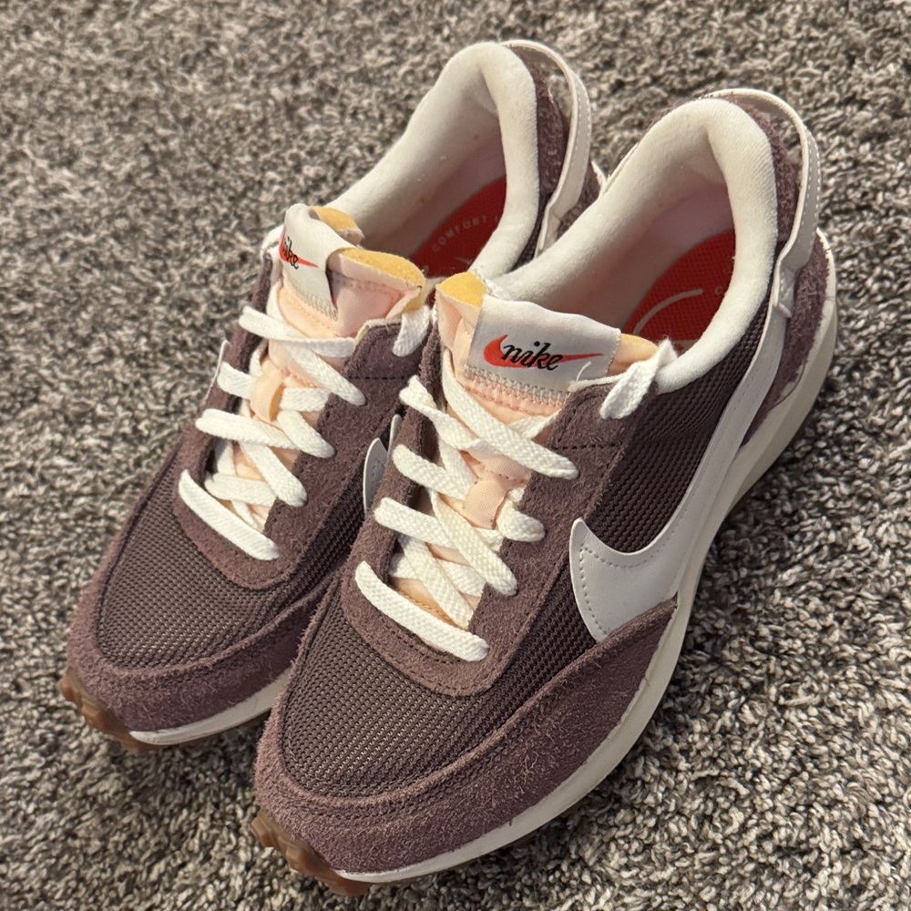Nike Women's Purple and White Sneakers